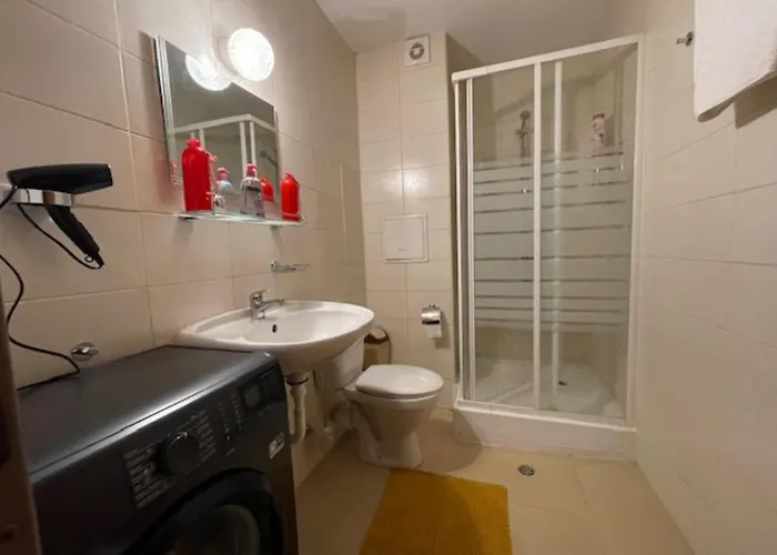 Amber - Mountain Escape With Free Bottle Of Good Wine 公寓 班斯科