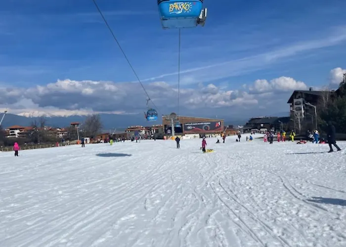 Amber - Mountain Escape With Free Bottle Of Good Wine 班斯科